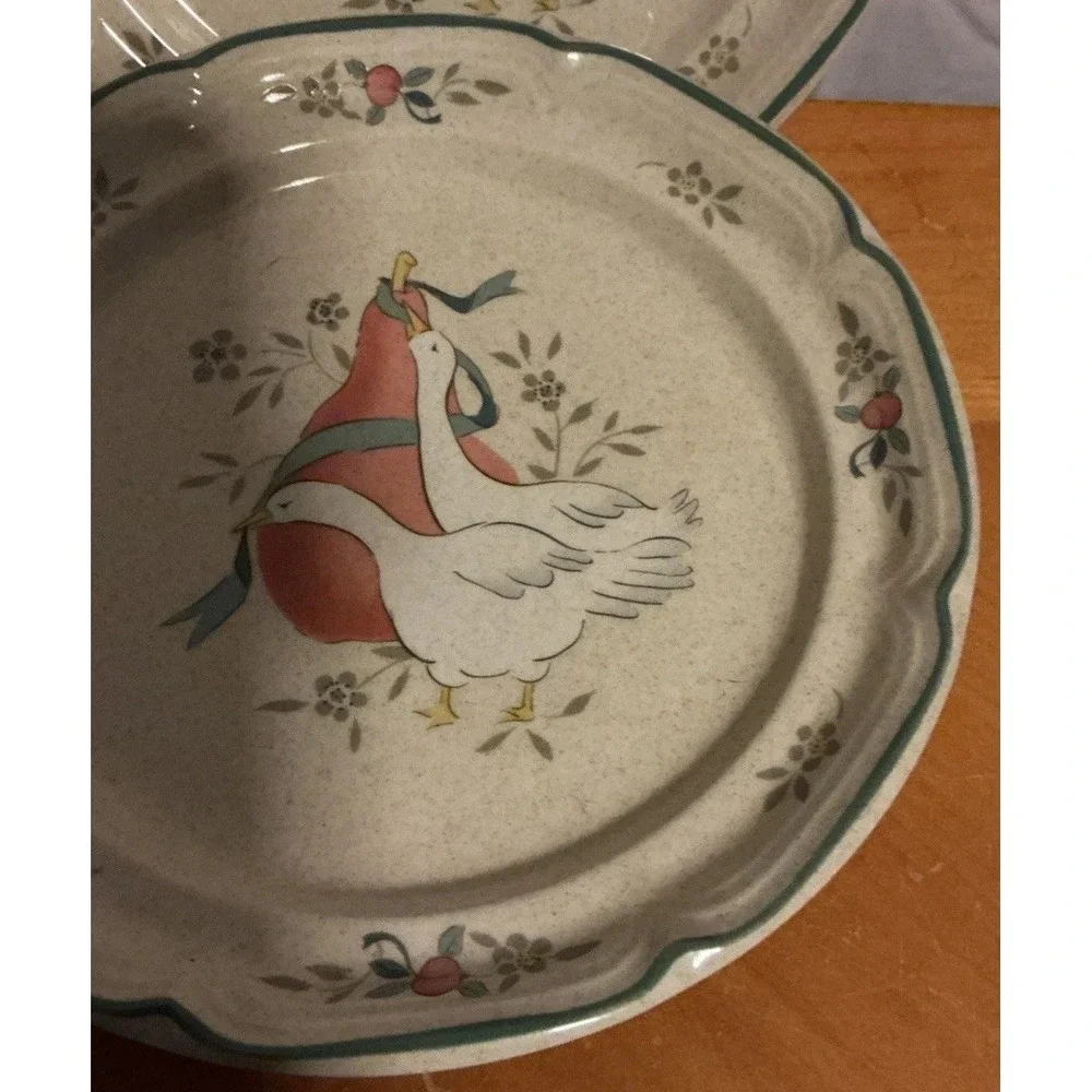 International Tableworks Marmalade Goose Stoneware Salad Plates 7.5
